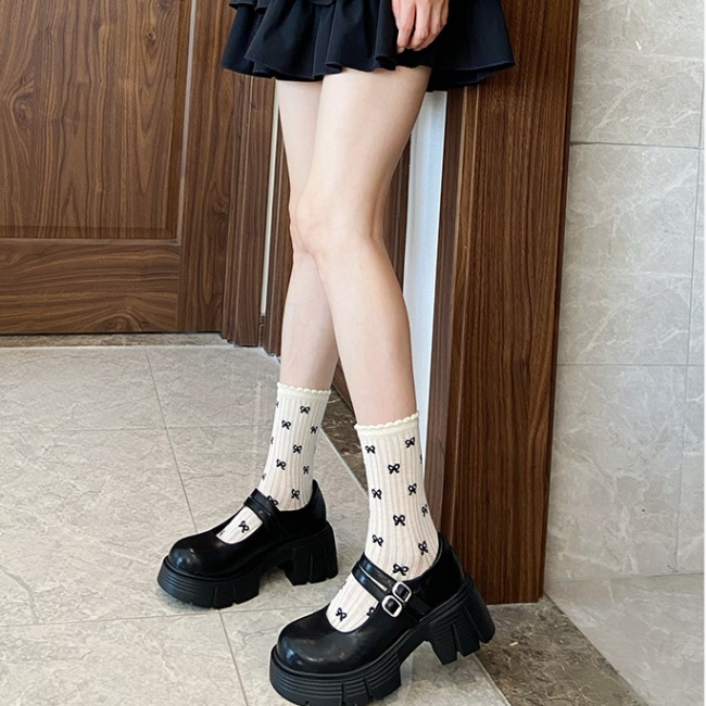 Spring and autumn thick crust leather shoes for women