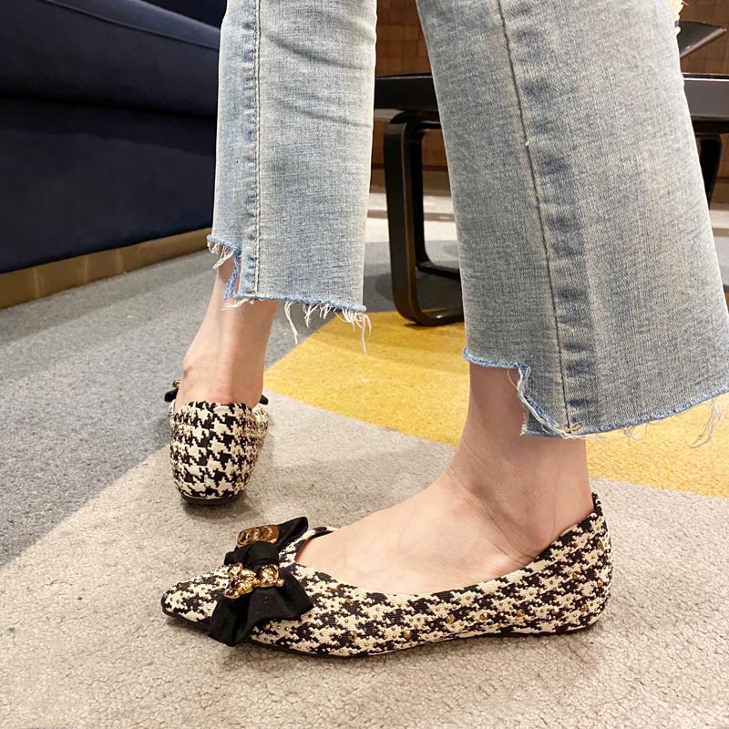 Large yard spring and summer plaid shoes for women