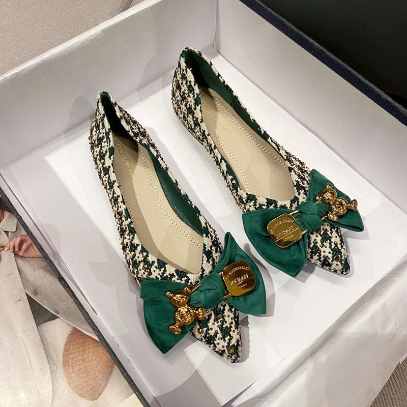 Large yard spring and summer plaid shoes for women