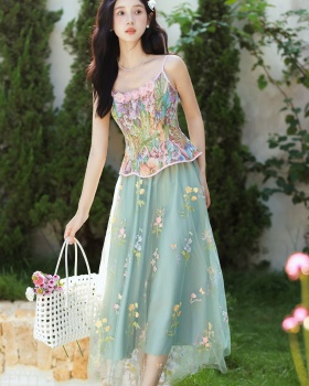 Embroidery skirt retro tops a set for women