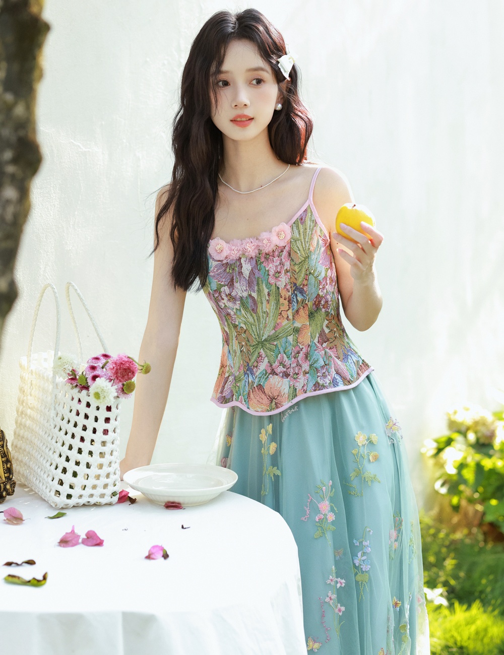 Embroidery skirt retro tops a set for women