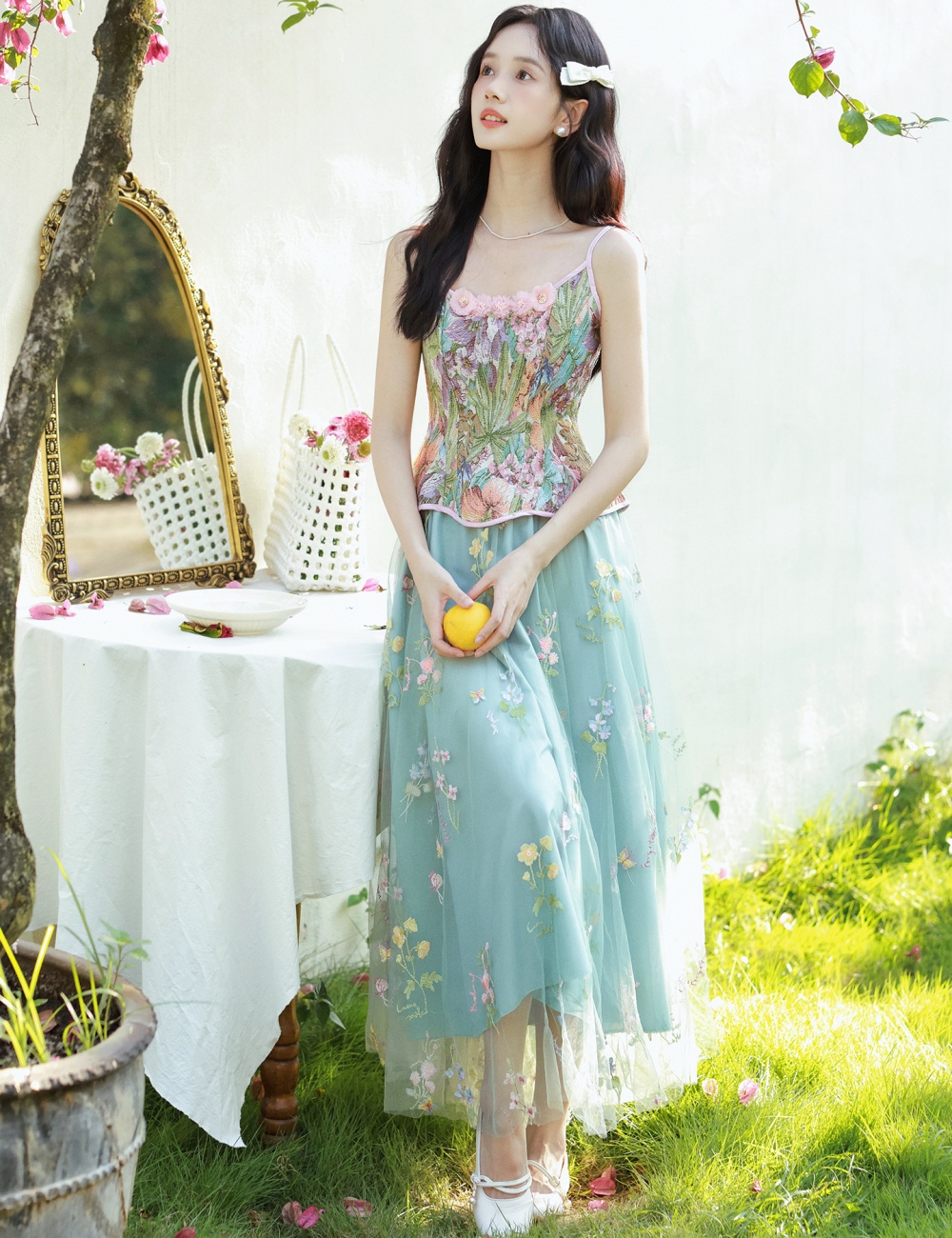 Embroidery skirt retro tops a set for women