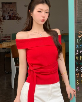 Flat shoulder T-shirt bandage tops for women