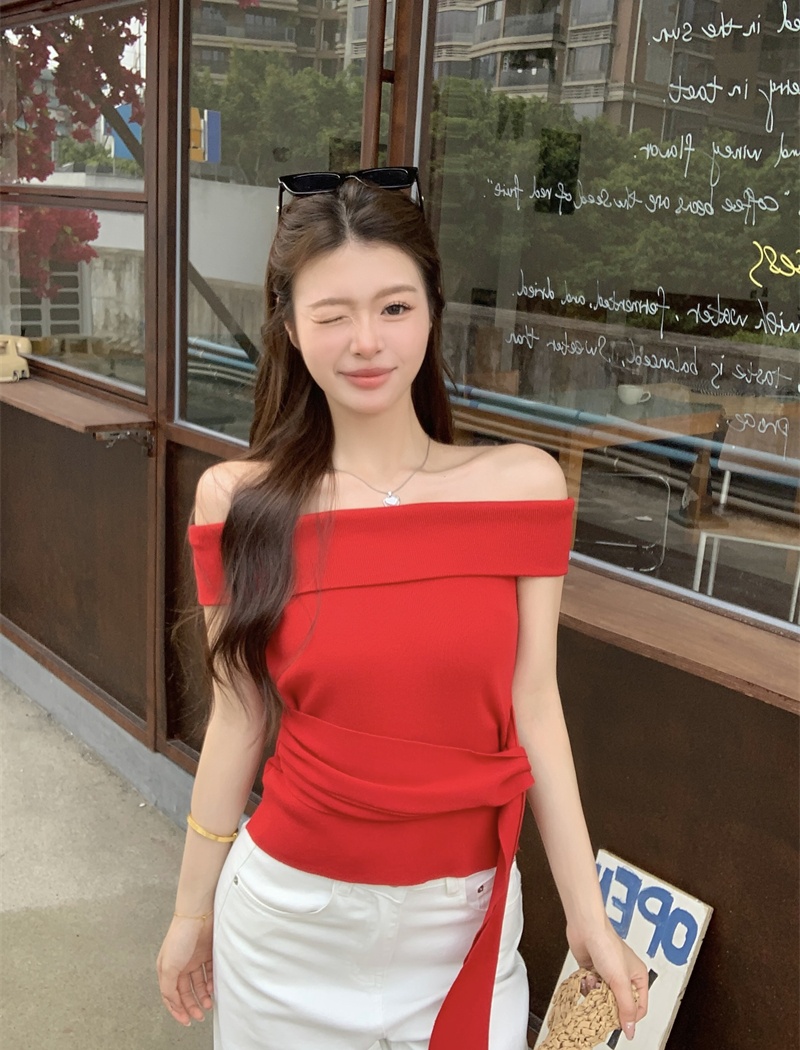 Flat shoulder T-shirt bandage tops for women