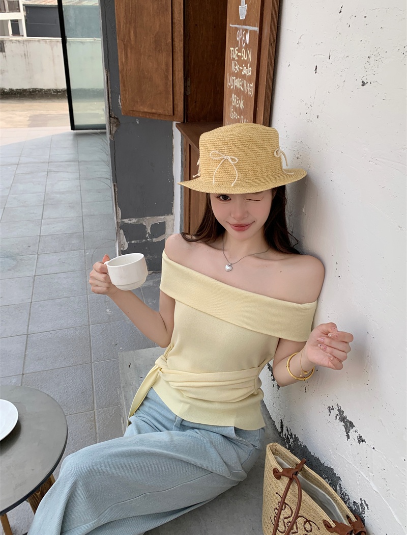 Flat shoulder T-shirt bandage tops for women