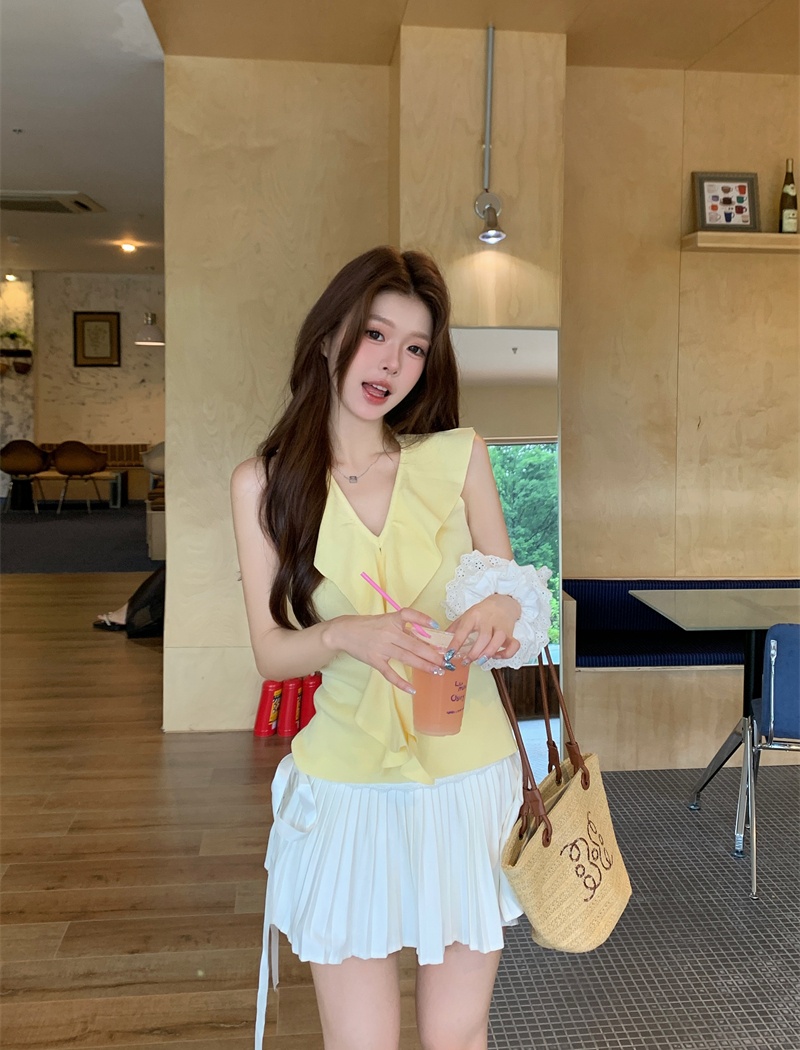 Sleeveless unique vest summer niche tops