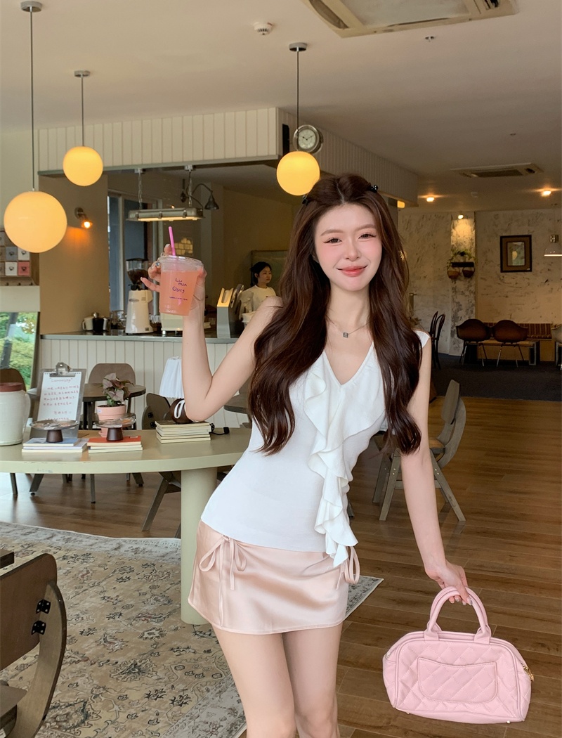 Sleeveless unique vest summer niche tops