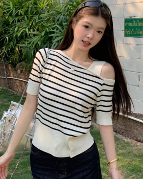 Strapless knitted unique T-shirt summer slit small shirt