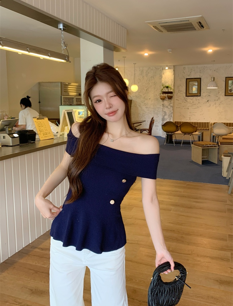 Enticement niche T-shirt flat shoulder tops for women