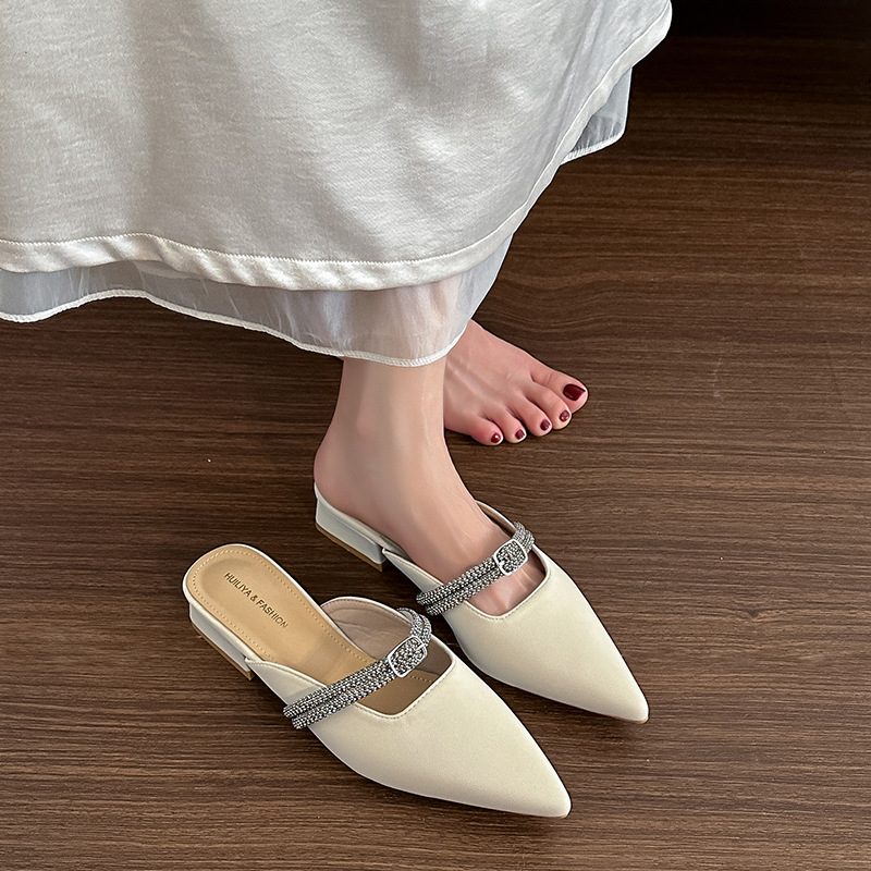 Thick half sandals wears outside lady slippers for women