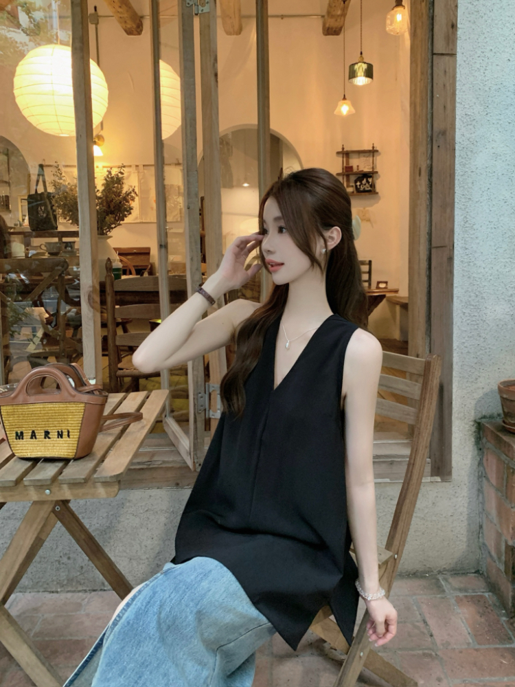 Halter summer shirt sleeveless simple tops for women