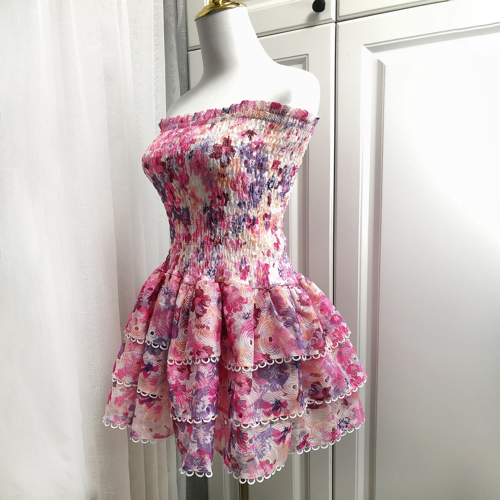Hollow embroidery lotus leaf edges dress