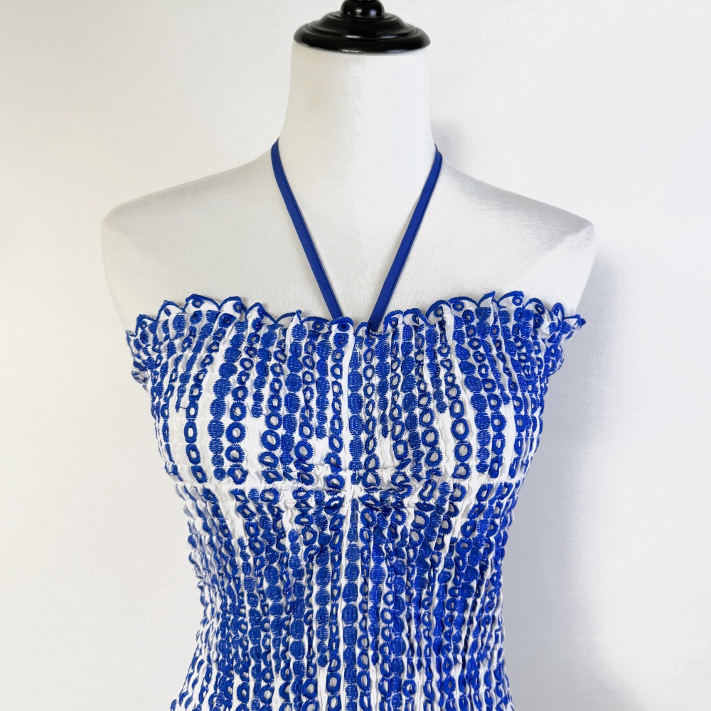 Hollow embroidery lotus leaf edges dress