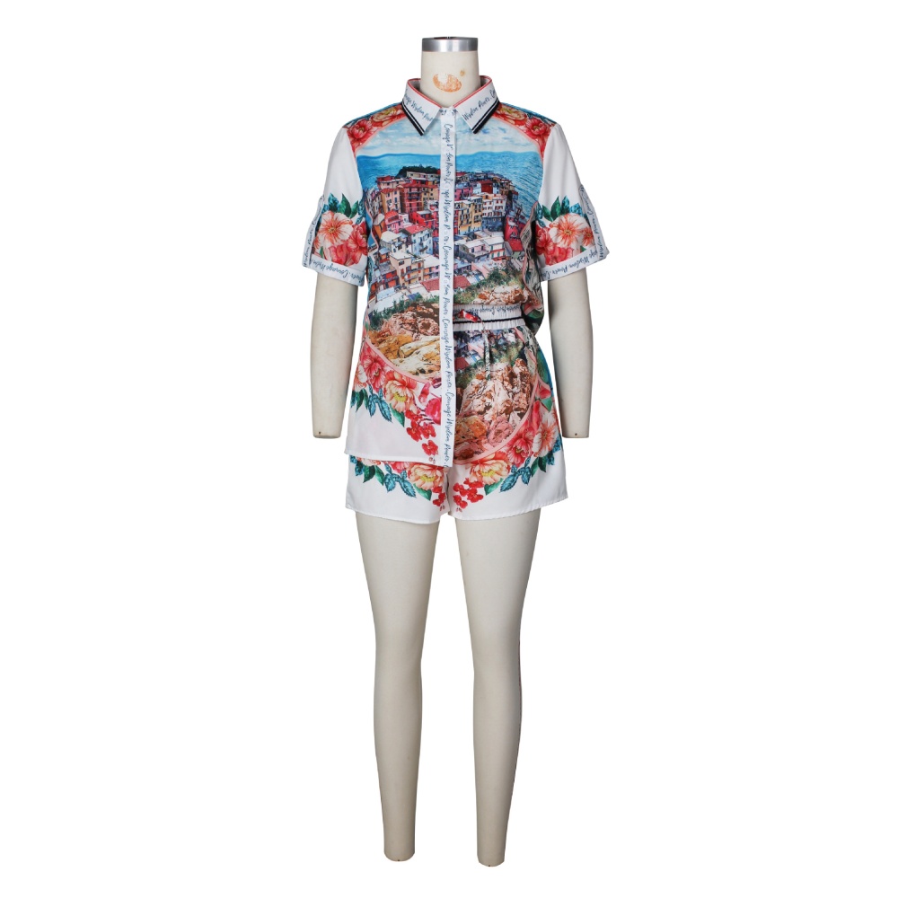 Mixed colors printing shorts a set for women
