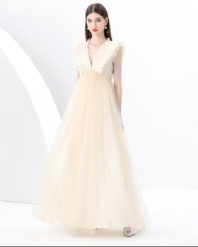 Long long sleeve lace V-neck gauze dress