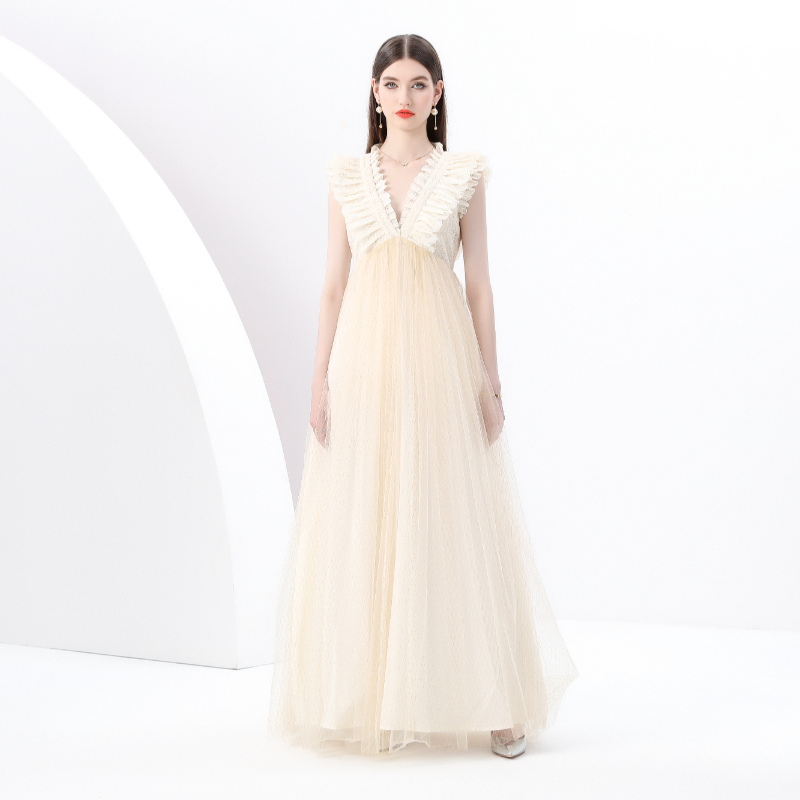 Long long sleeve lace V-neck gauze dress