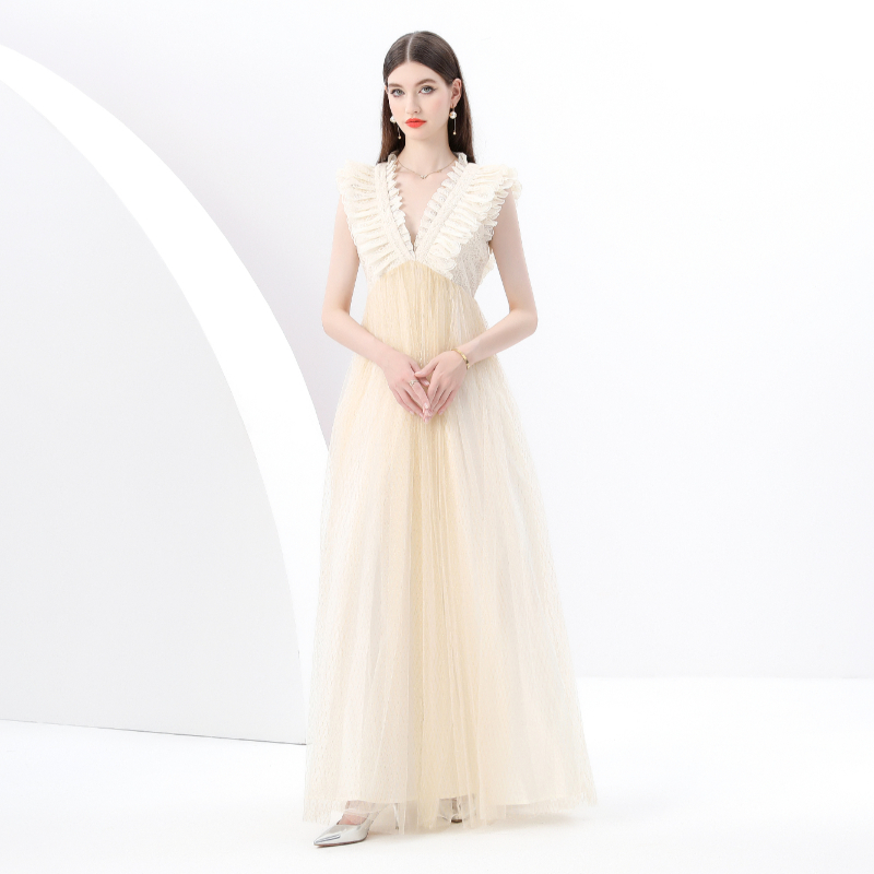 Long long sleeve lace V-neck gauze dress