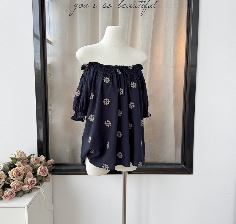 Flat shoulder puff sleeve doll shirt embroidery shirt