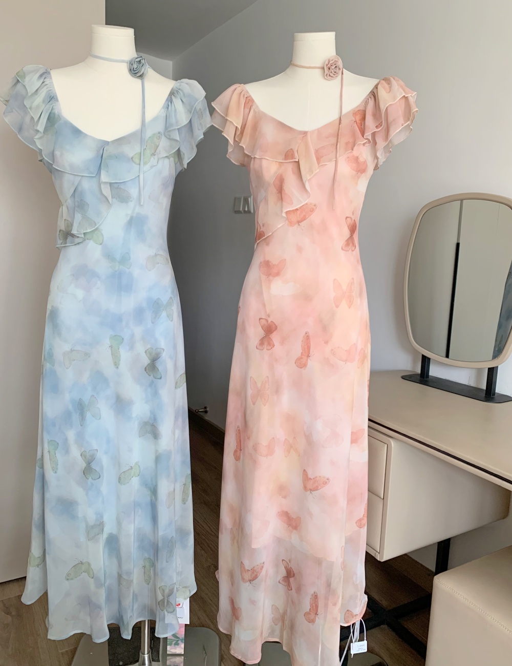 Temperament V-neck France style butterfly dress for women