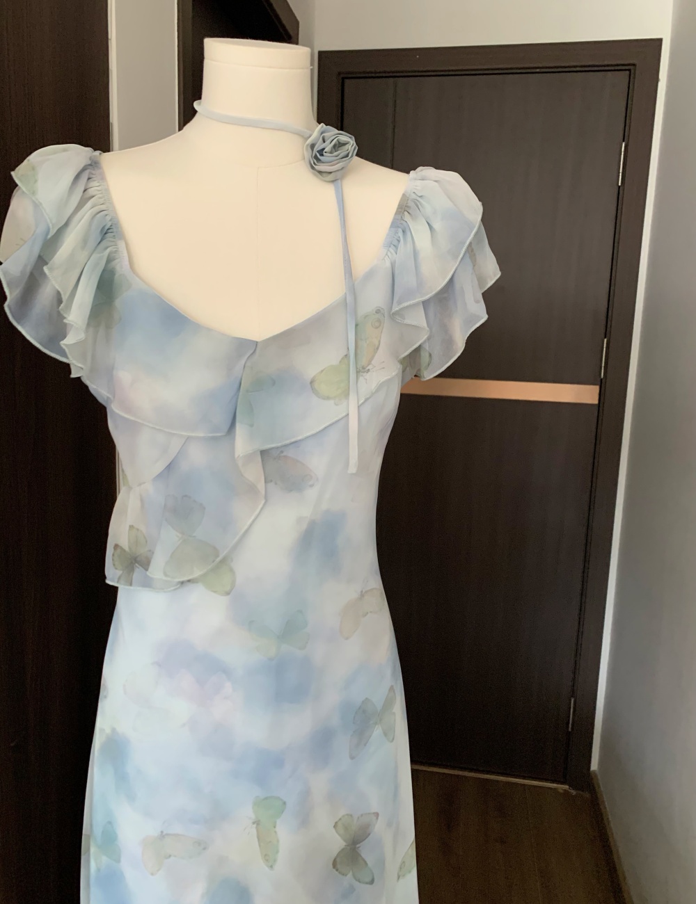 Temperament V-neck France style butterfly dress for women