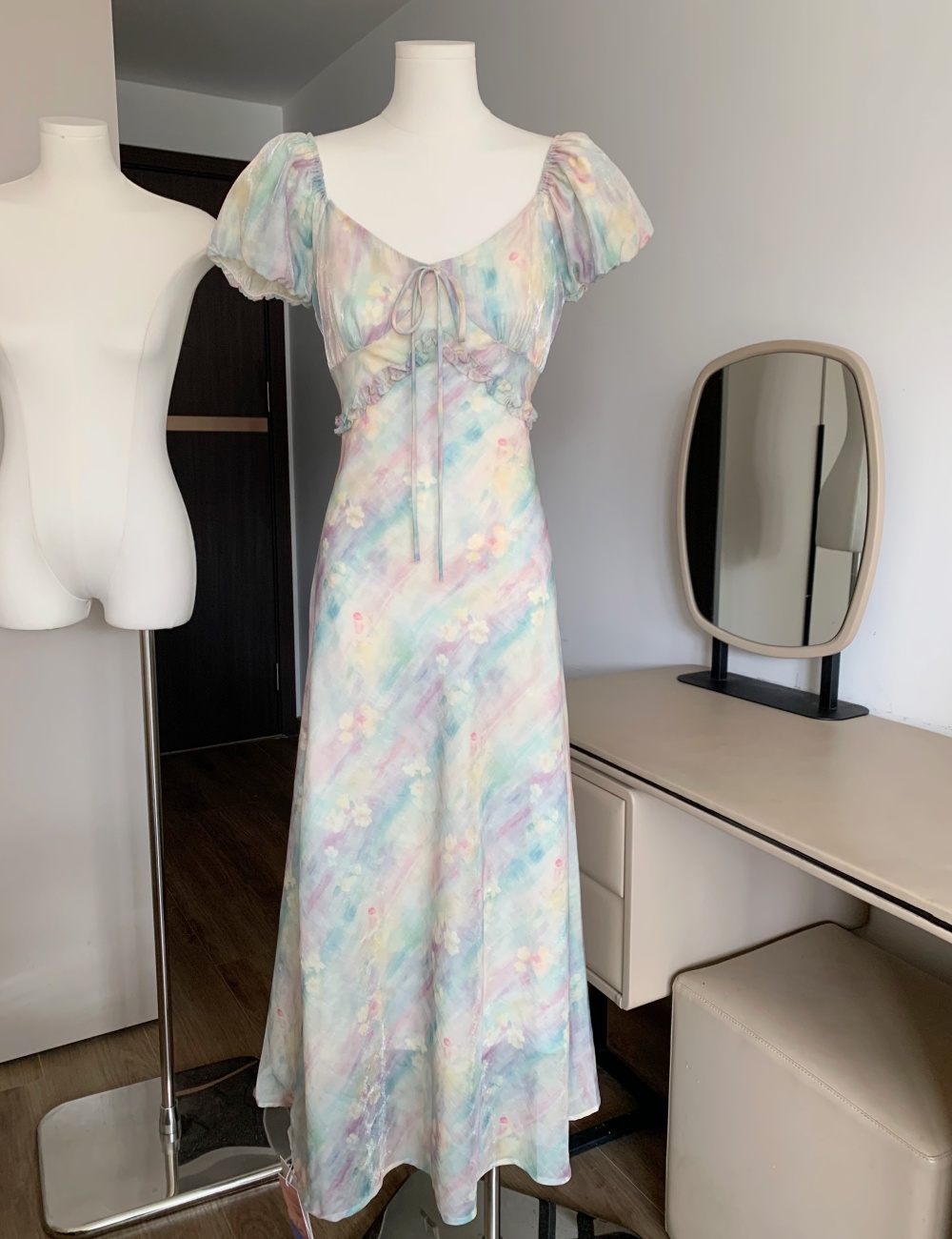 France style printing pinched waist dress