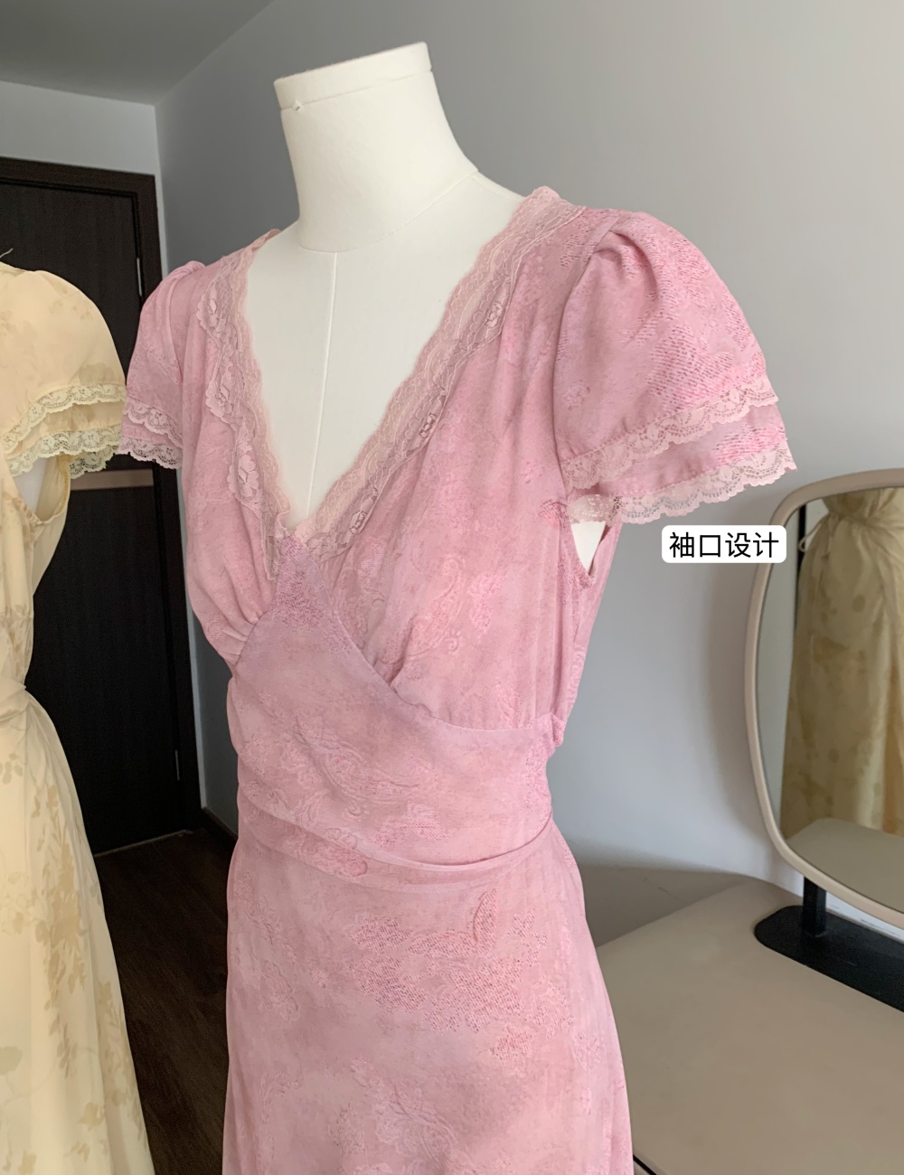 Rome sweet lace summer tender dress