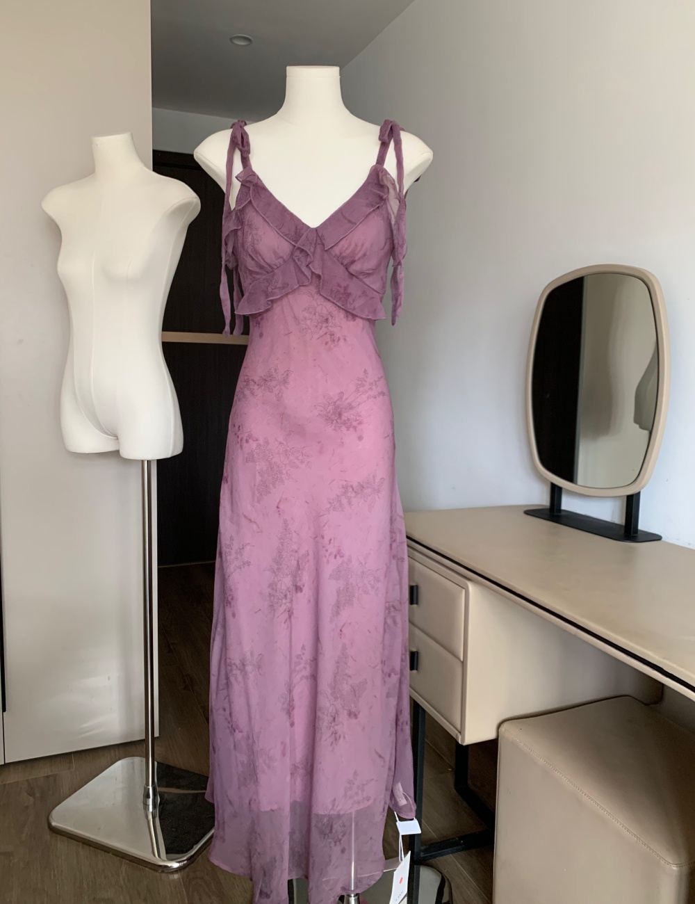 Sleeveless dress vacation long dress for women