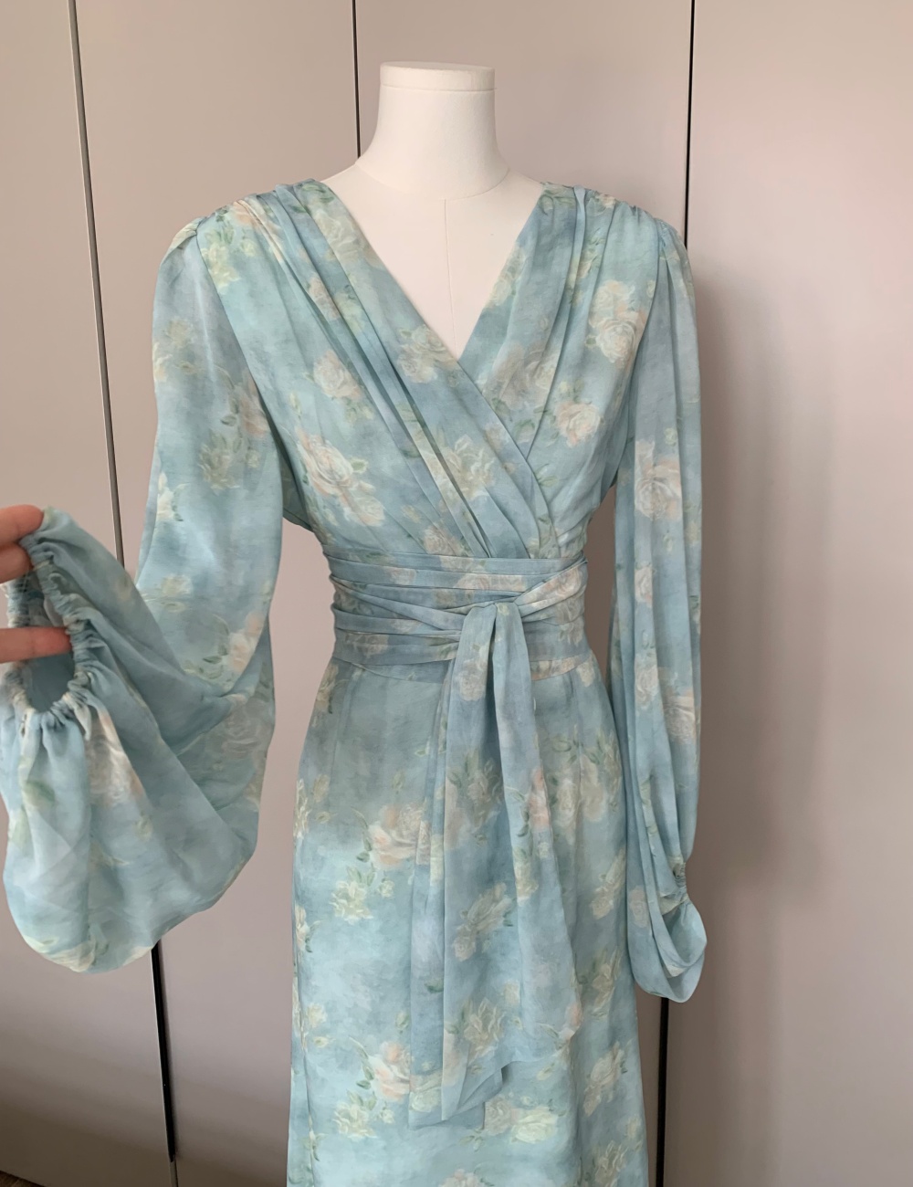 Trumpet sleeves tender V-neck temperament printing dress