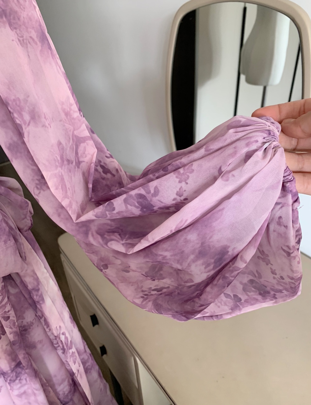 Floral package hip tender purple lantern sleeve dress