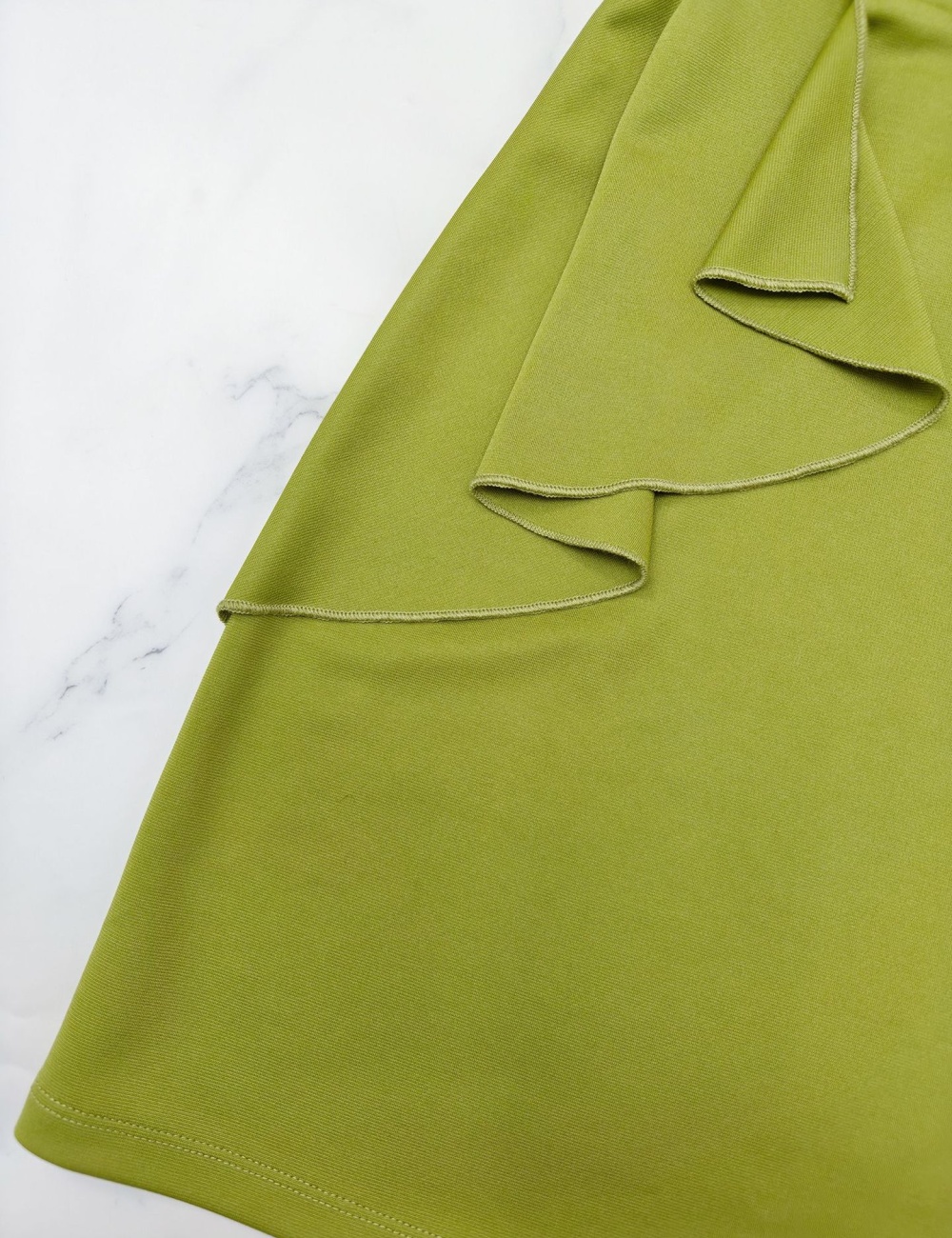 Casual lotus leaf edges European style shoulder dress