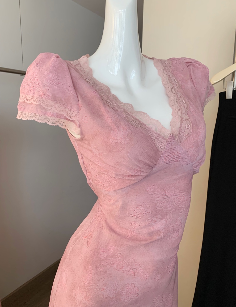 Temperament V-neck lace tie dye pinched waist dress