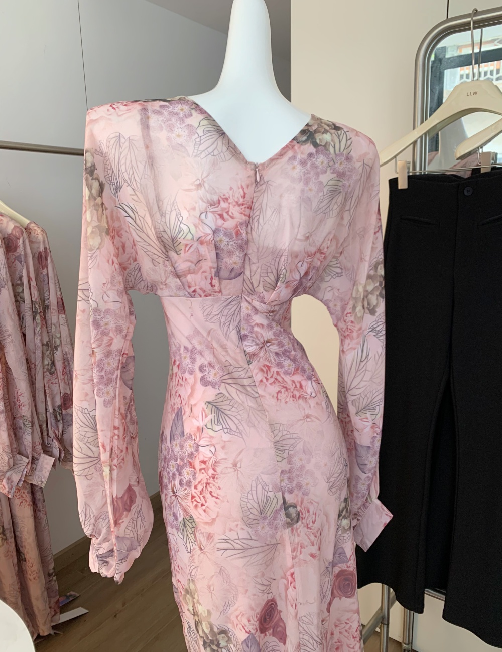 Slim blooming printing long dress temperament V-neck dress