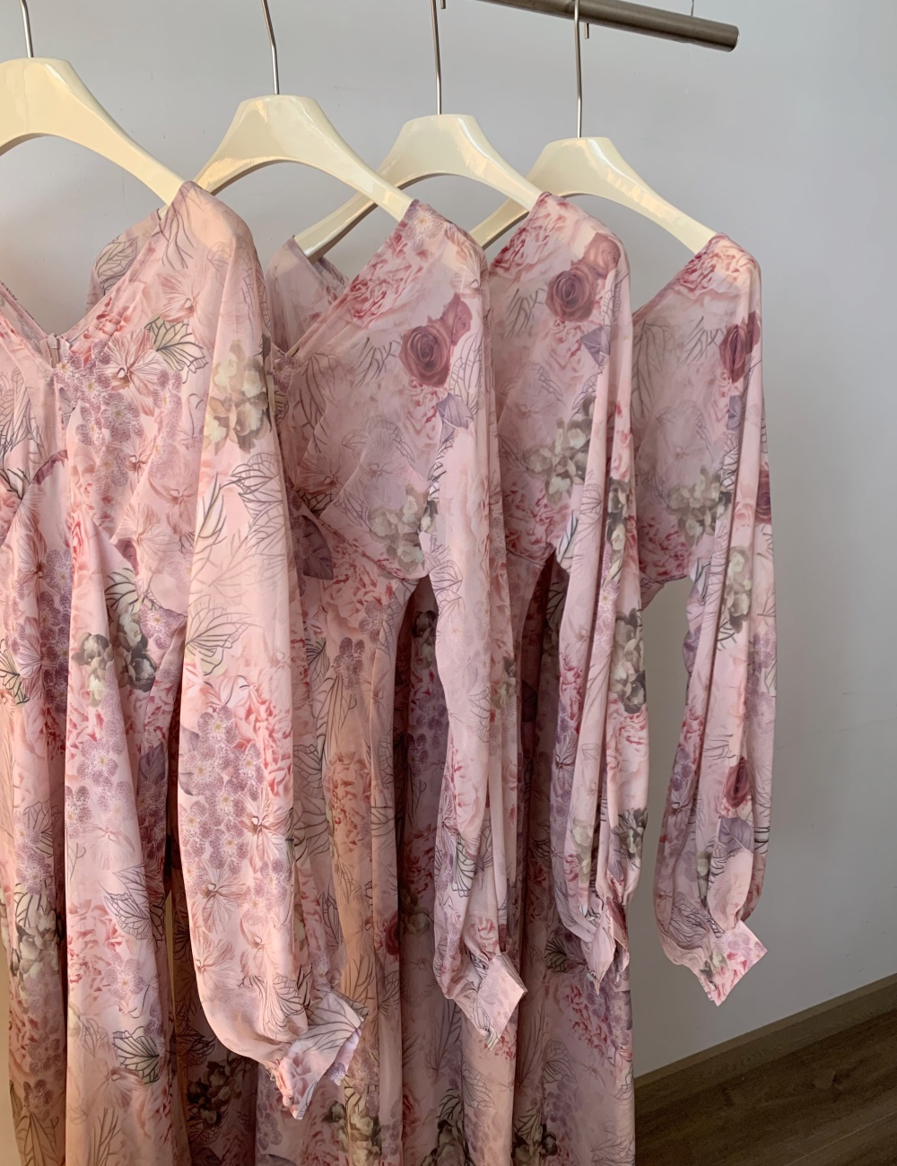 Slim blooming printing long dress temperament V-neck dress