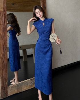 Chinese style long fold dress sleeveless jacquard blue cheongsam