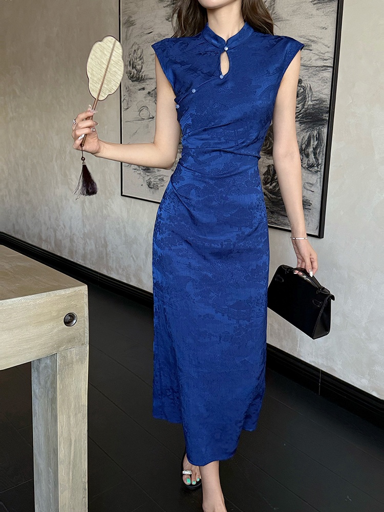 Chinese style long fold dress sleeveless jacquard blue cheongsam