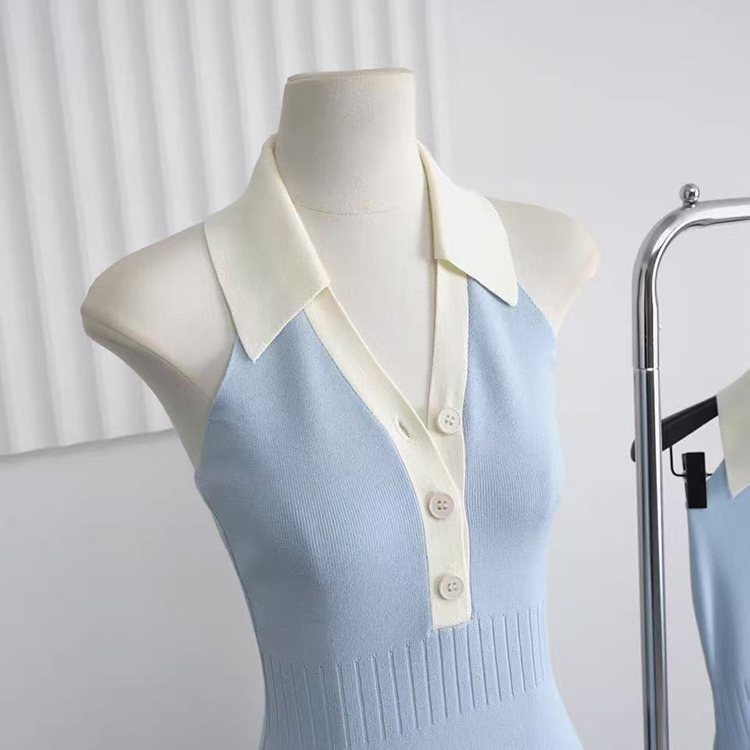 Sleeveless V-neck knitted T-back maiden sky-blue dress