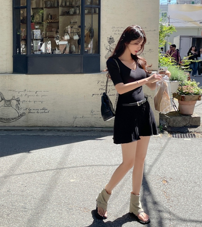 With belt short sleeve V-neck belt knitted Korean style dress