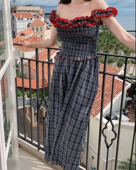 Plaid wood ear pinched waist strap dress
