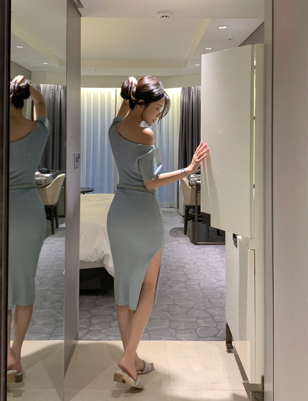 Strapless pinched waist slim split long knitted dress