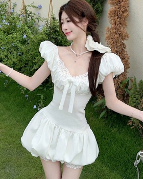 Thick and disorderly T-back bow dress for women