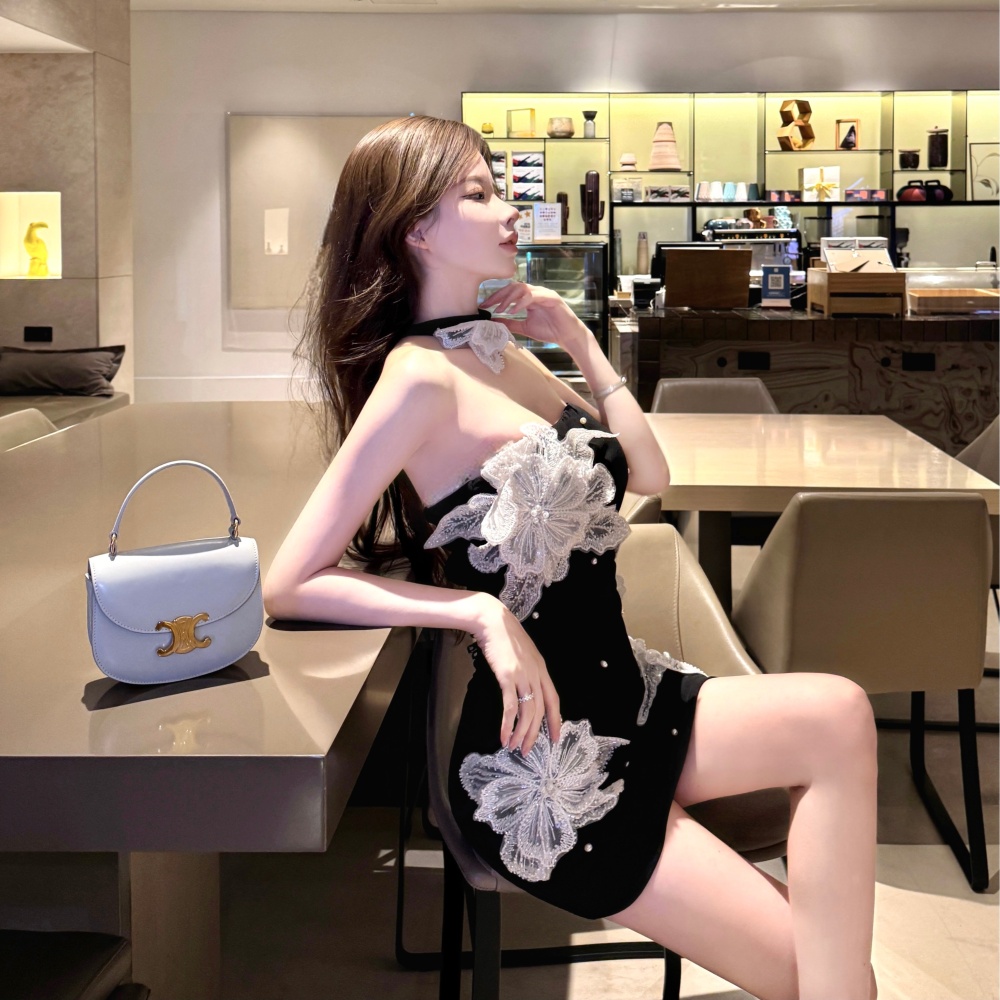 Wrapped chest temperament flowers package hip dress