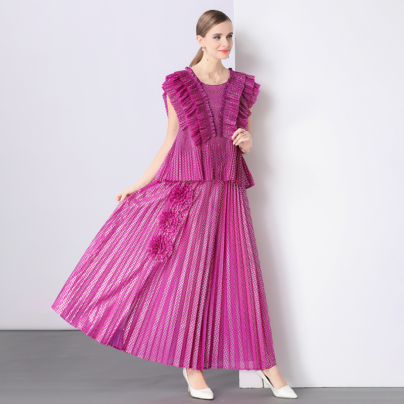 All-match split tops pleated disk flowers skirt a set
