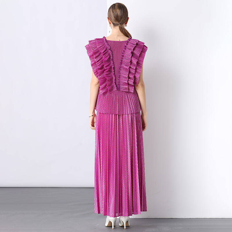 All-match split tops pleated disk flowers skirt a set