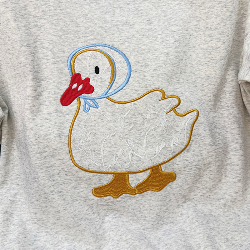 Round neck lazy tops embroidery summer T-shirt for women
