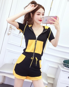 Casual slim fashion tops sports summer shorts a set