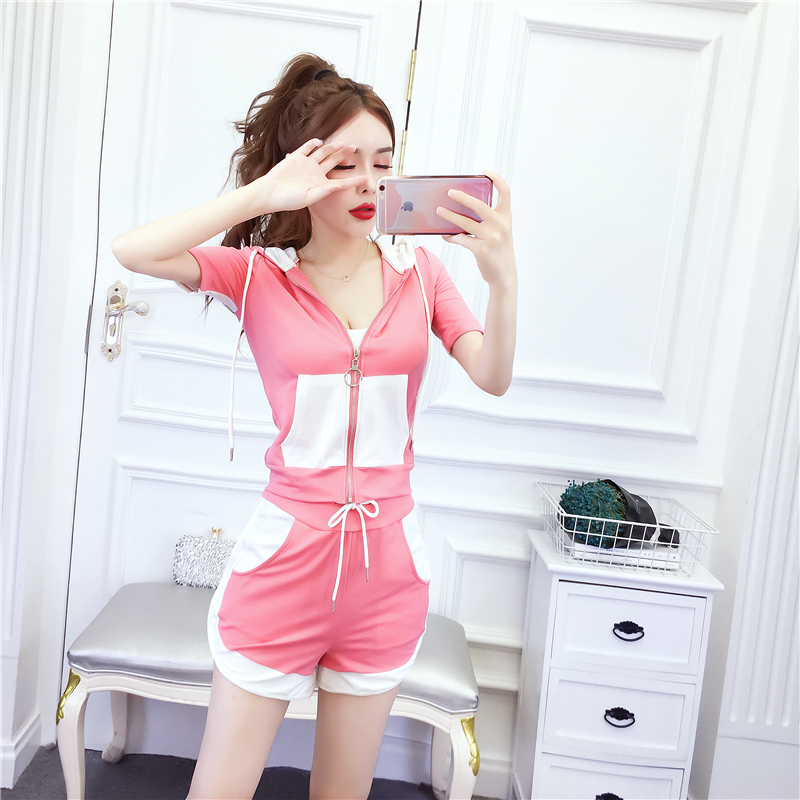 Casual slim fashion tops sports summer shorts a set