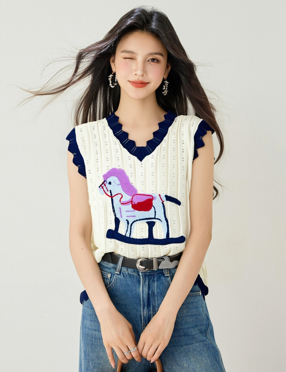 Apricot knitted T-shirt boats sleeve tops for women