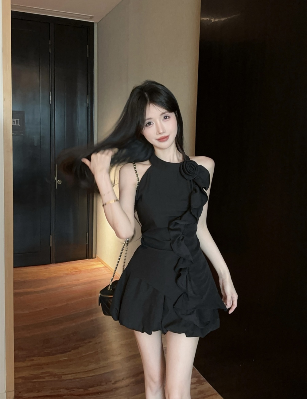 Lantern lotus leaf edges shorts sleeveless bud tops a set for women