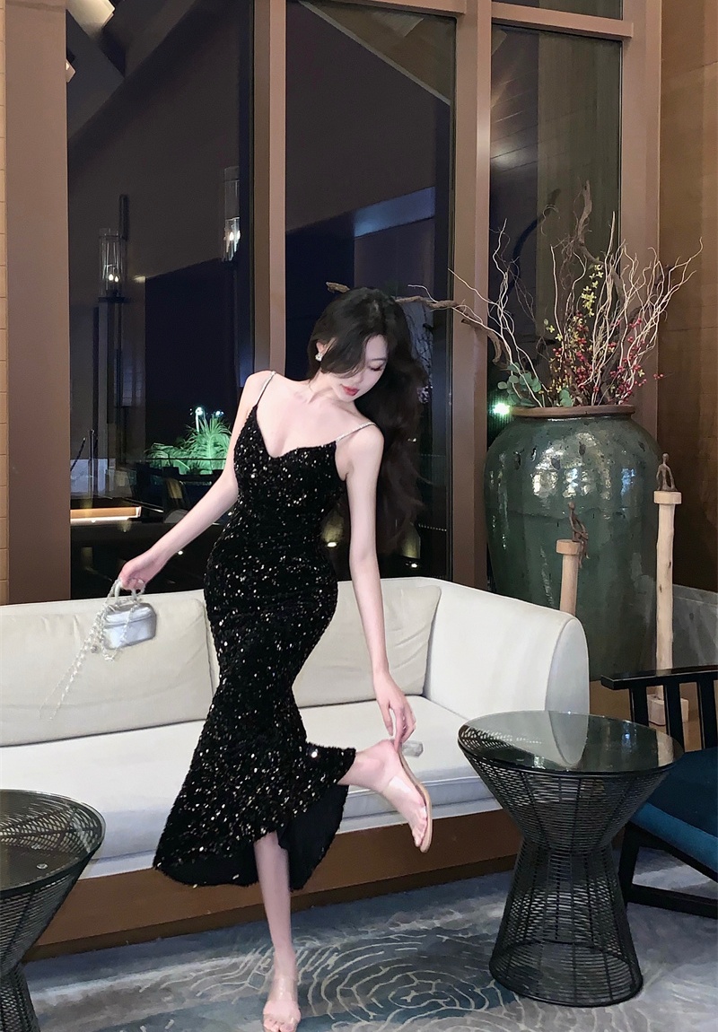 Black sequins dress sling temperament evening dress