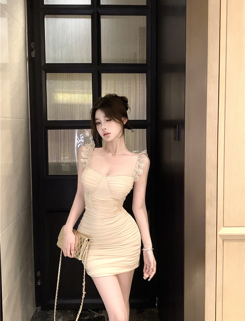 Temperament slim vacation sling lace package hip dress